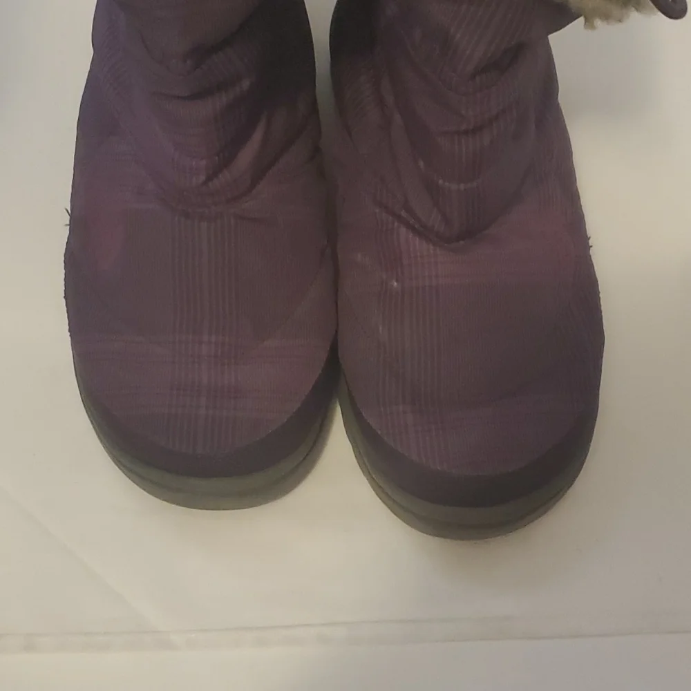 The North Face Nuptse snowboots